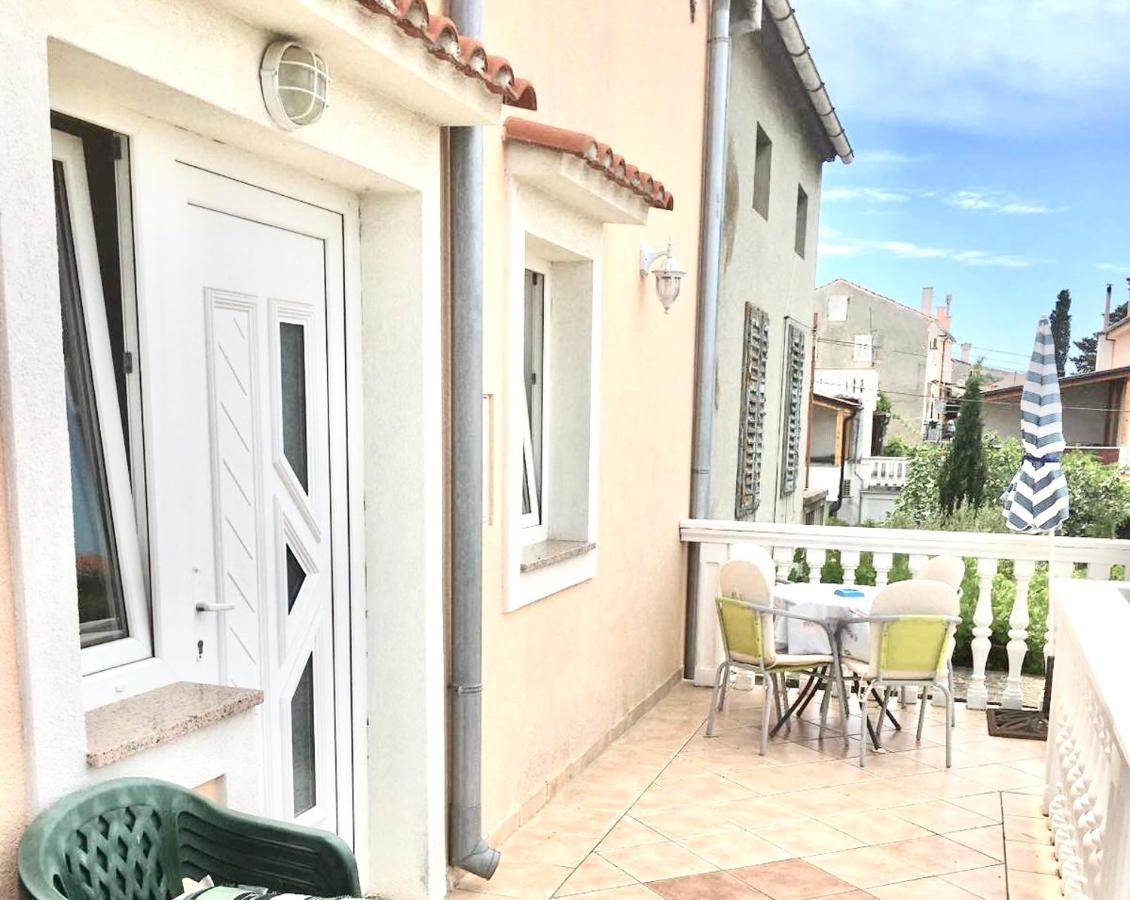 Apartman Luna Punat Zewnętrze zdjęcie